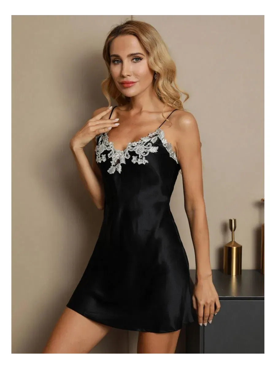 Ночная сорочка-комбинация из шелка с кружевом, модель Mulberry Silk V-Back Lace Nightgown Slip — изображение 3 из 3, черный