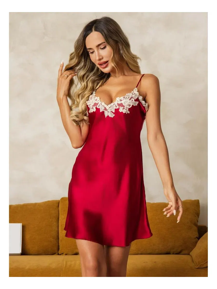 Ночная сорочка-комбинация из шелка с кружевом Mulberry Silk V-Back Lace Nightgown Slip Dress — изображение 3 из 3, красный
