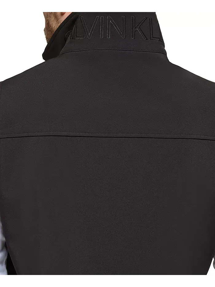 Мужская мягкая бесшовная жилетка Infinite Stretch Soft Shell Calvin Klein — изображение 6 из 6, черный
