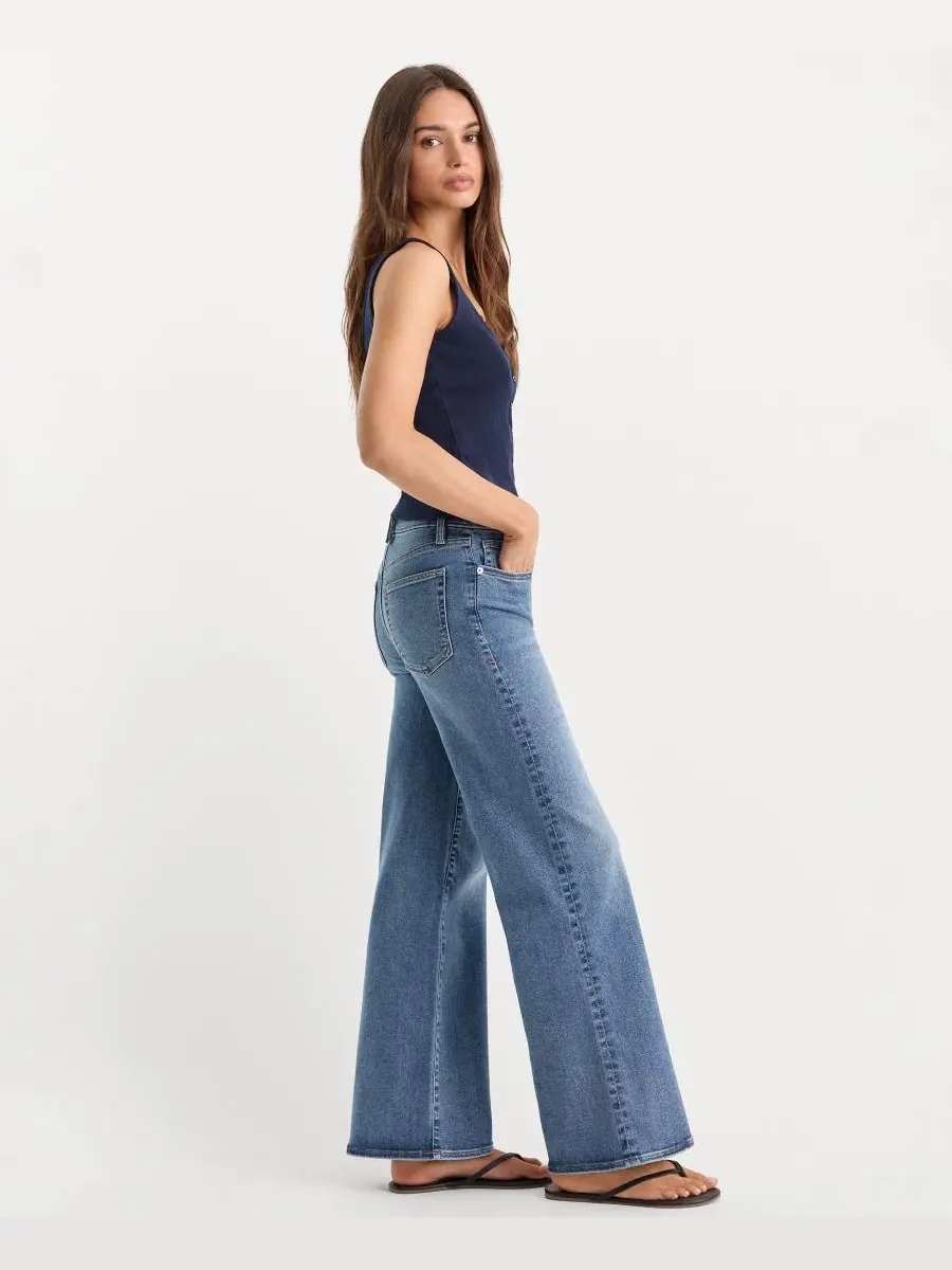 Джинсы палаццо с зауженным силуэтом Always Fits Slim Good American — изображение 3 из 6, песочный