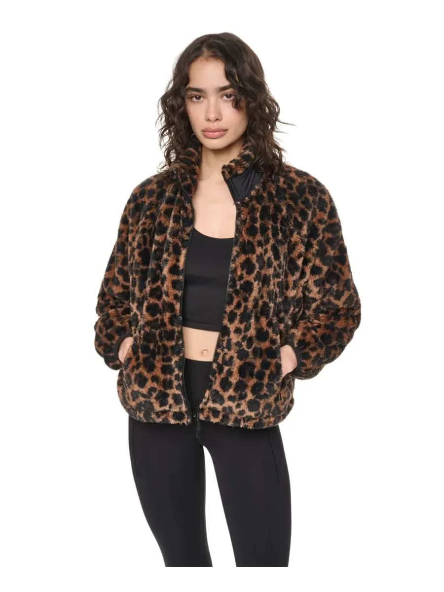 Женская куртка из флиса шерпа с принтом, с высоким воротником, бренд DKNY Sport — изображение 2 из 7, коричневый