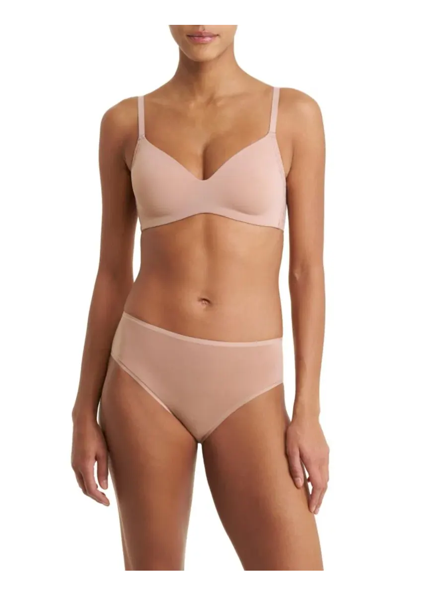 Бюстгальтер-топ без косточек Natori Pretty Smooth Wireless T-Shirt Bra — изображение 4 из 5, пергаментный