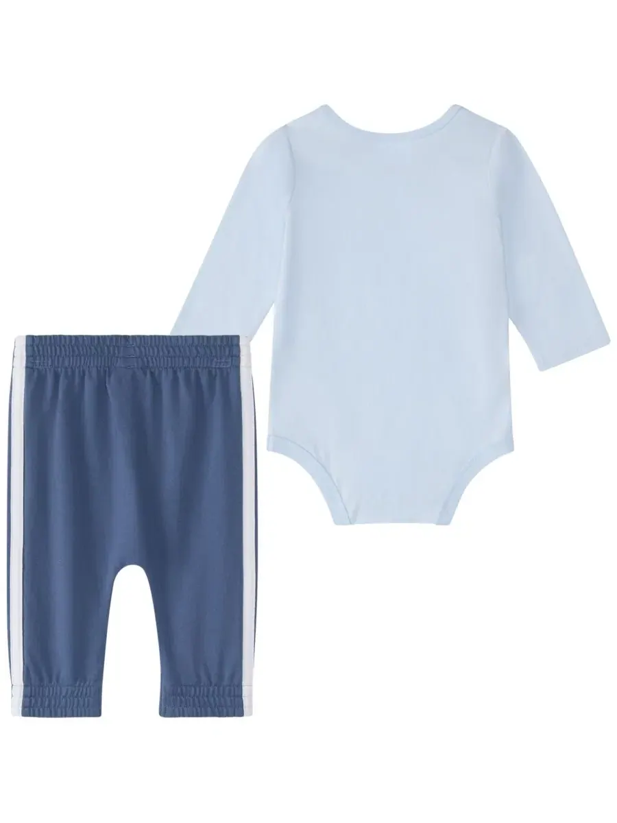 Комплект боди с длинным рукавом и штанов, 2 предмета, Logo Long-Sleeve Bodysuit and Pants Set adidas — изображение 2 из 4