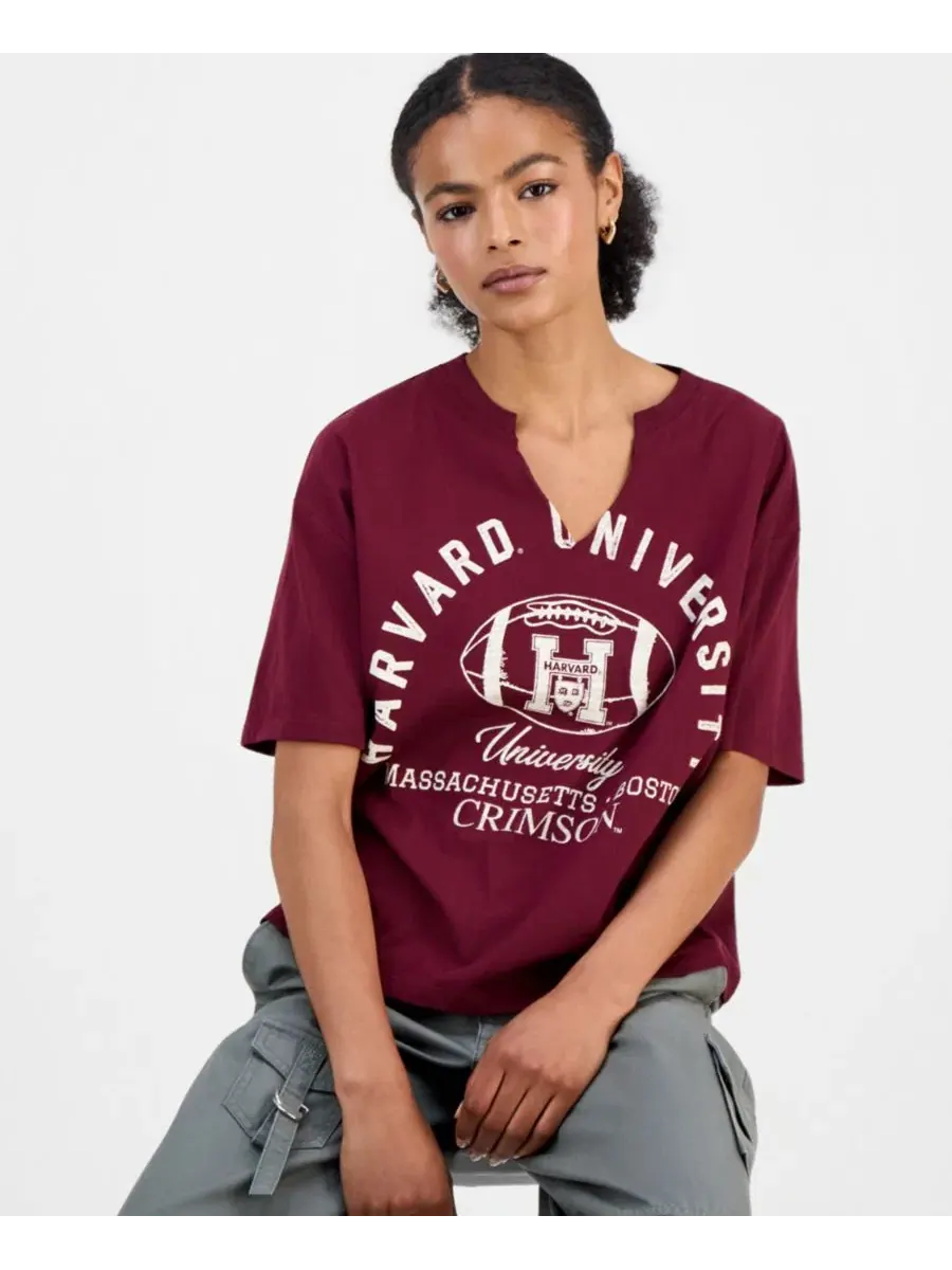 Футболка с вырезом и принтом Harvard Grayson Threads, The Label — изображение 4 из 4, винный