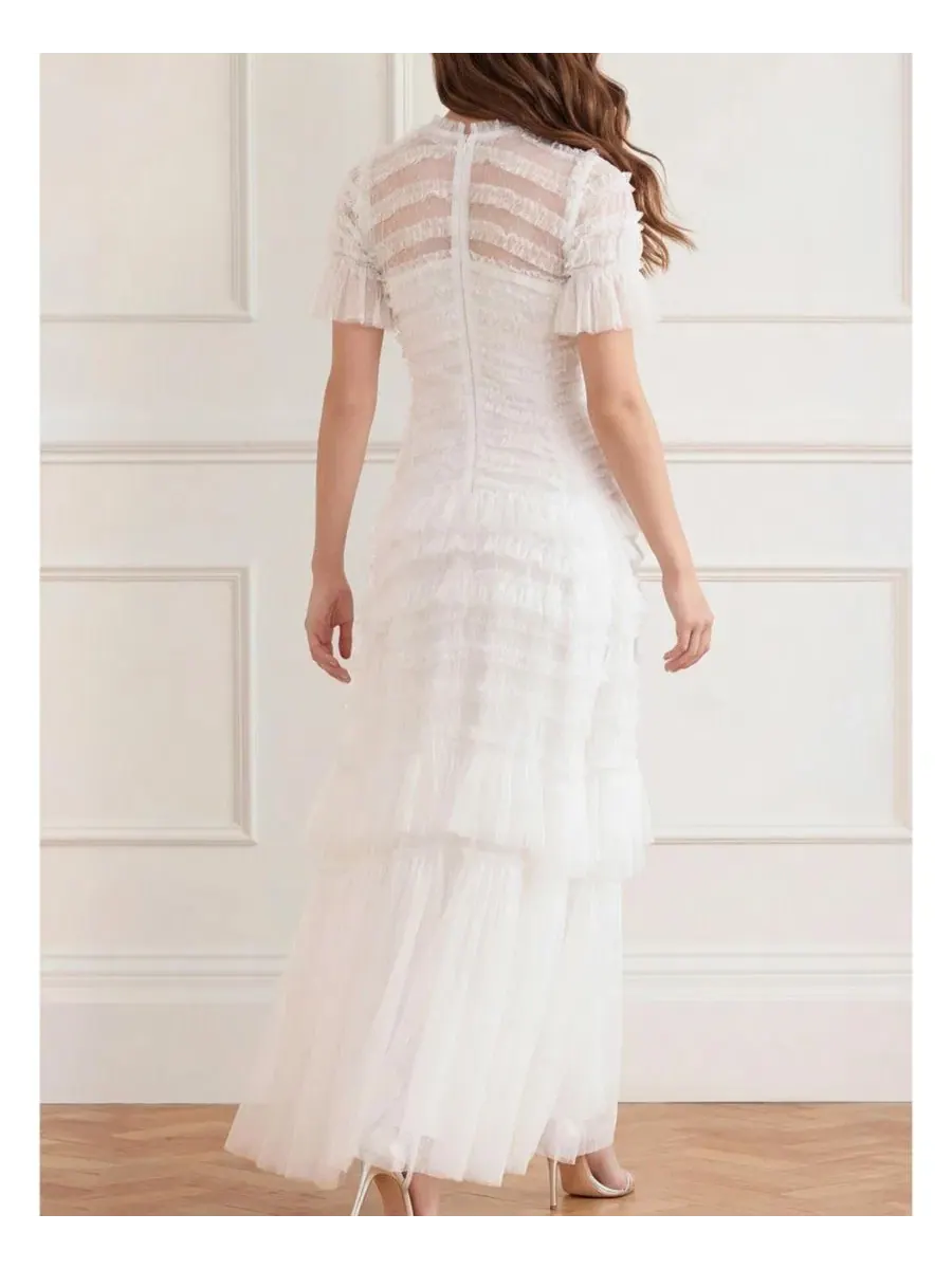 Платье-макси с рюшами Valentine Ruffle Gown Needle & Thread — изображение 3 из 4, белый