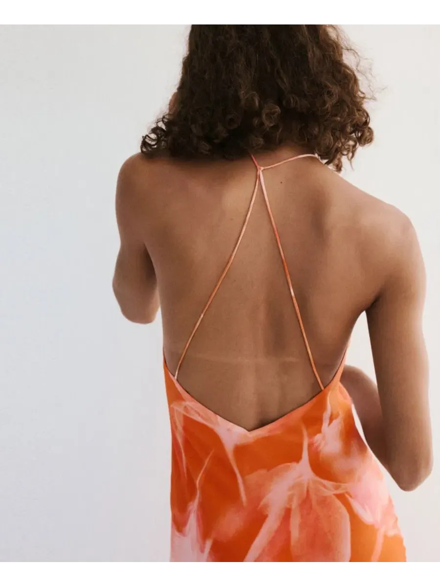 Платье с металлическим принтом и вырезами, модель Metallic Cut-Out Floral MANGO — изображение 4 из 8, оранжевый