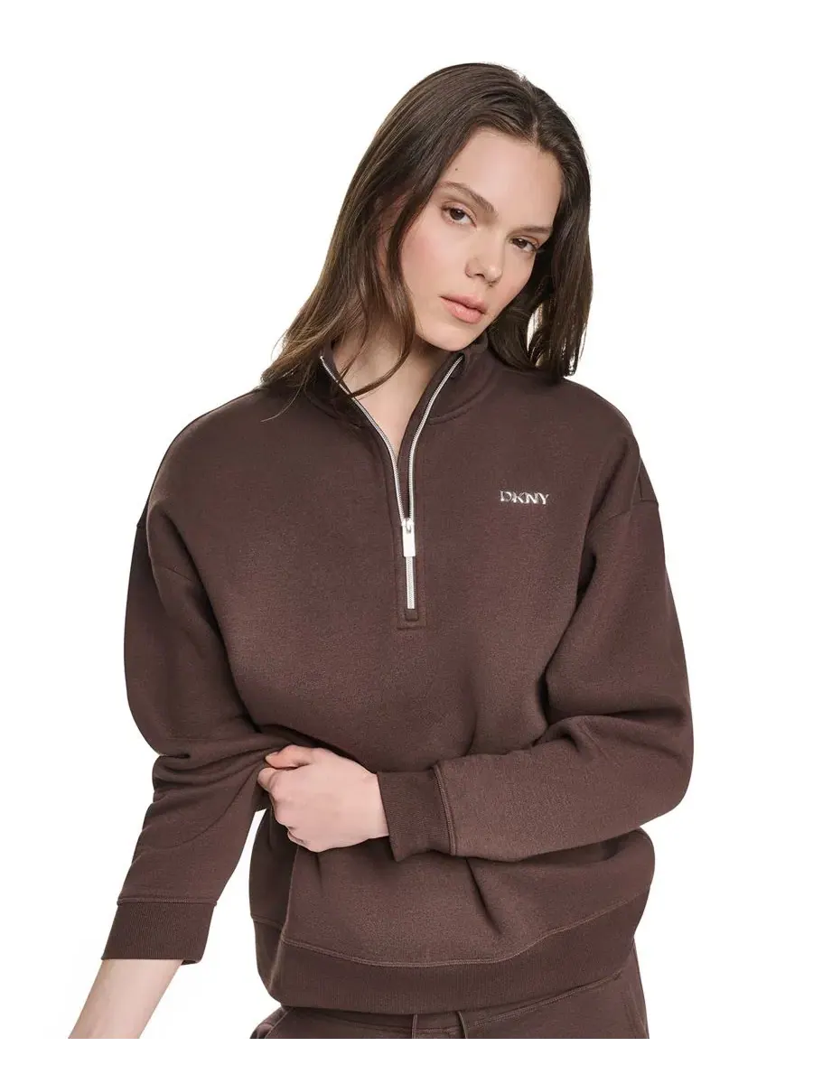 Свитшот с металлическим логотипом и высоким воротником DKNY Sport — изображение 4 из 10, эспрессо