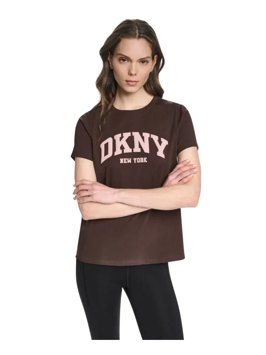 Футболка свободного кроя с объемным логотипом DKNY Sport — изображение 2 из 6, розовый