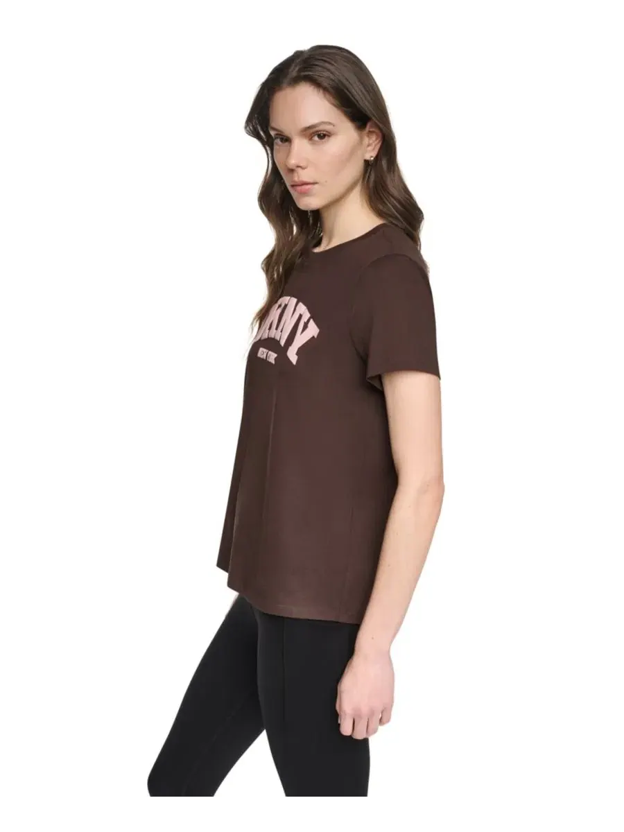 Футболка свободного кроя с объемным логотипом DKNY Sport — изображение 3 из 6, розовый