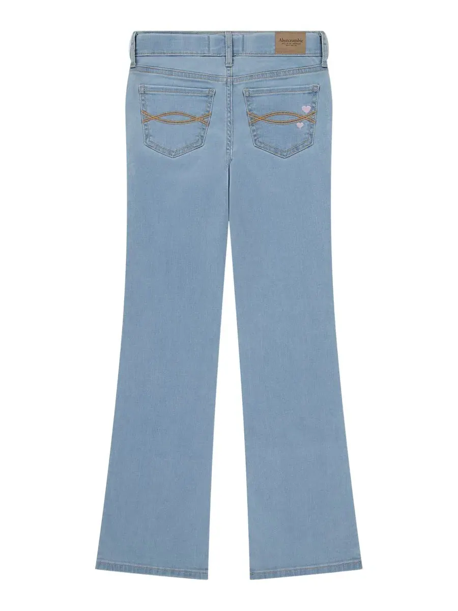 Джинсы клеш с низкой посадкой Girls' 5-16 Low Rise Bootcut Jeans abercrombie kids — изображение 2 из 5, синий