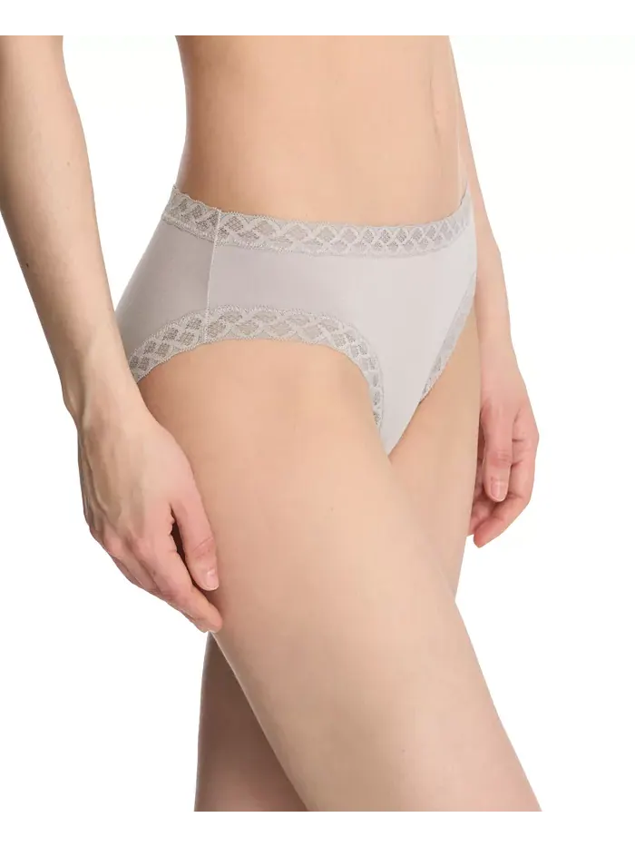 Трусы Bliss Lace-Trim Cotton Brief Underwear 156058 Natori — изображение 2 из 3, пар