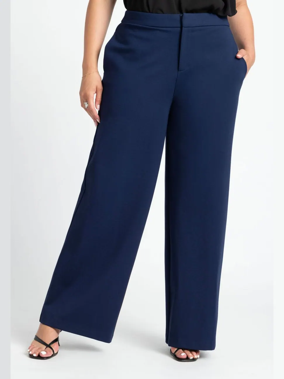 Женские брюки для высоких женщин из эластичной ткани с широкими штанинами ELOQUII — изображение 2 из 3, синий