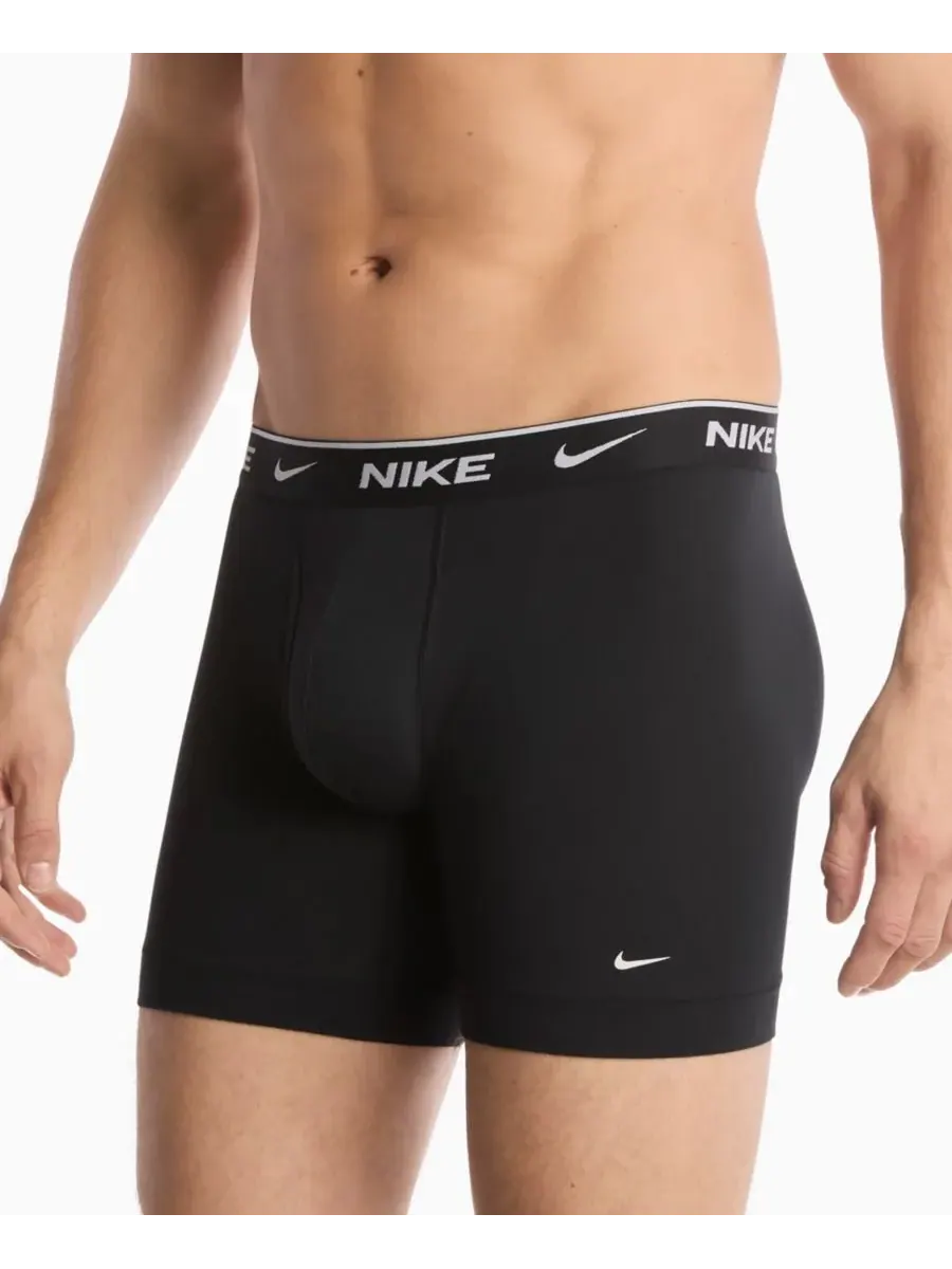 Nike Мужские боксеры Dri-FIT Essential из эластичного хлопка, комплект из 3 штук — изображение 3 из 4, черный