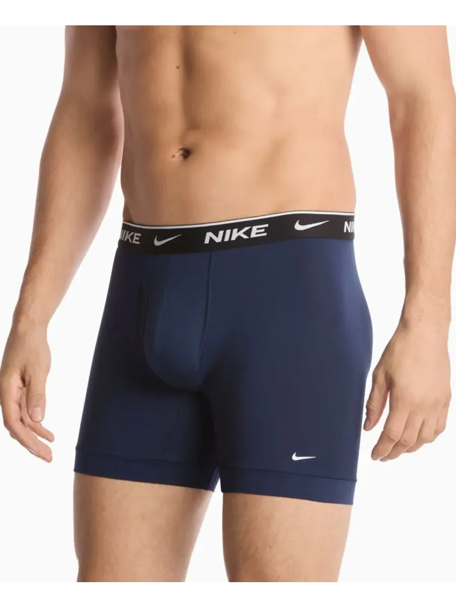 Nike Мужские боксеры Dri-FIT Essential из эластичного хлопка, комплект из 3 штук — изображение 3 из 5, черный