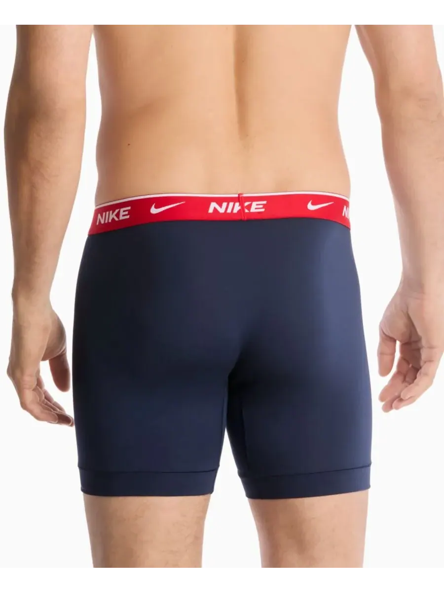 Nike Мужские боксеры Dri-FIT Essential из эластичного хлопка, комплект из 3 штук — изображение 4 из 5, красный