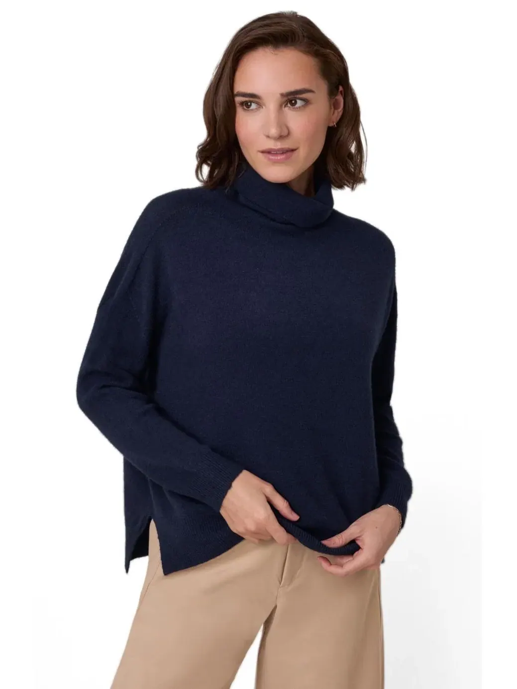 Свитер оверсайз с высоким воротником Slouchy Roll Neck Celtic & Co. — изображение 1 из 7, темно-синий