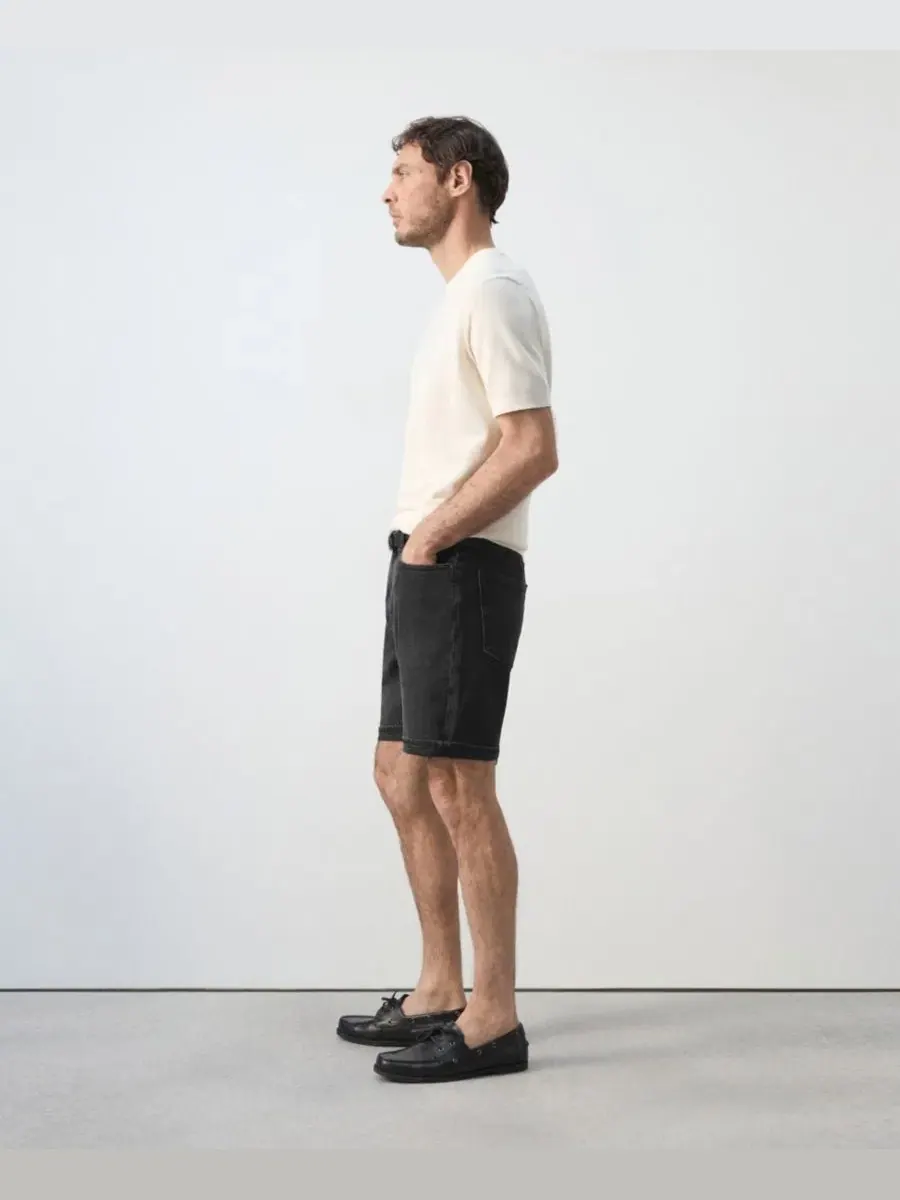 Шорты-бермуды slim fit с манжетами, модель Slim-Fit Cuffed 9.45" Bermuda Shorts MANGO — изображение 5 из 8