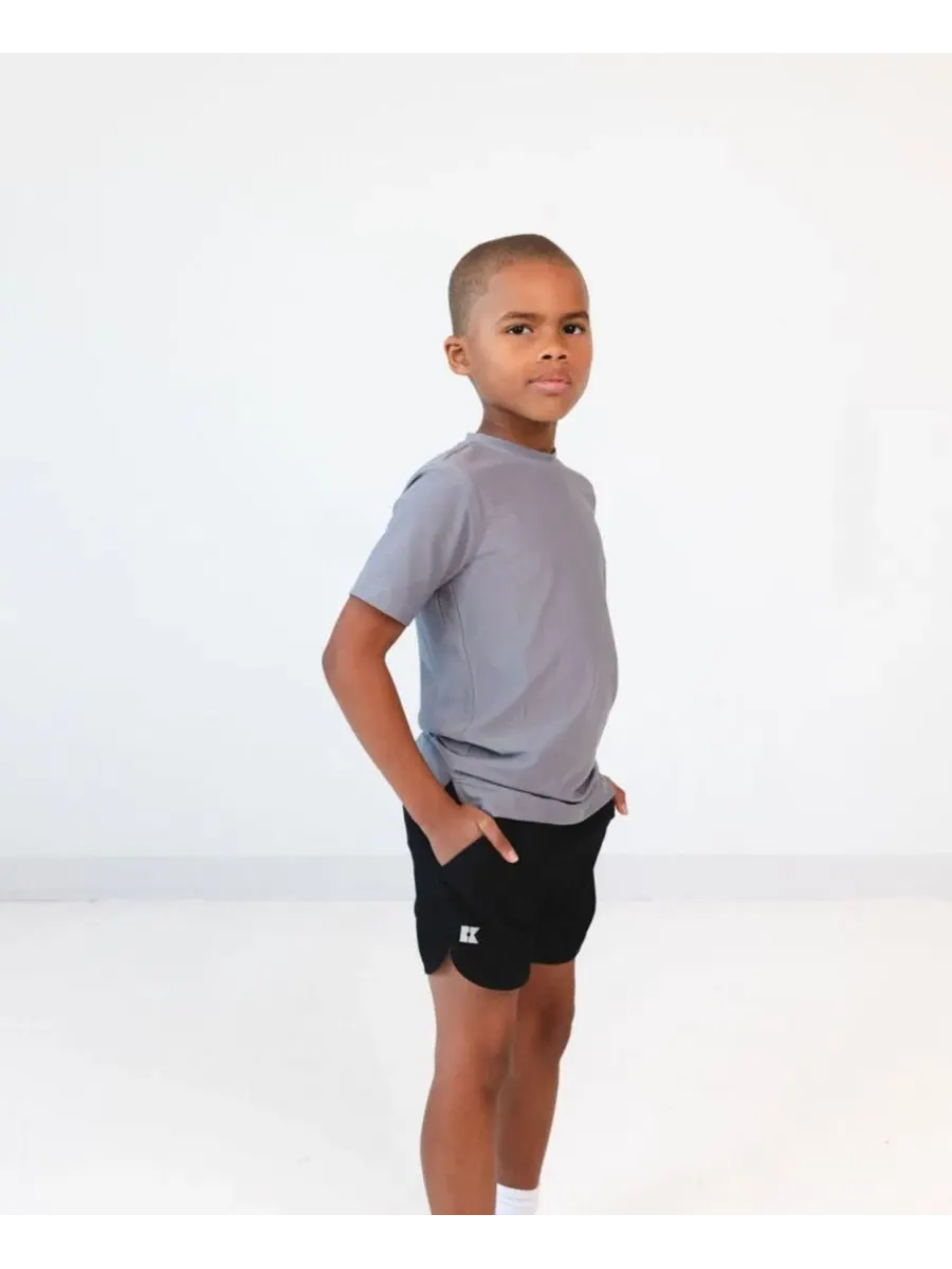 Шорты с подкладкой с принтом Courtside Kids — изображение 5 из 5, черный