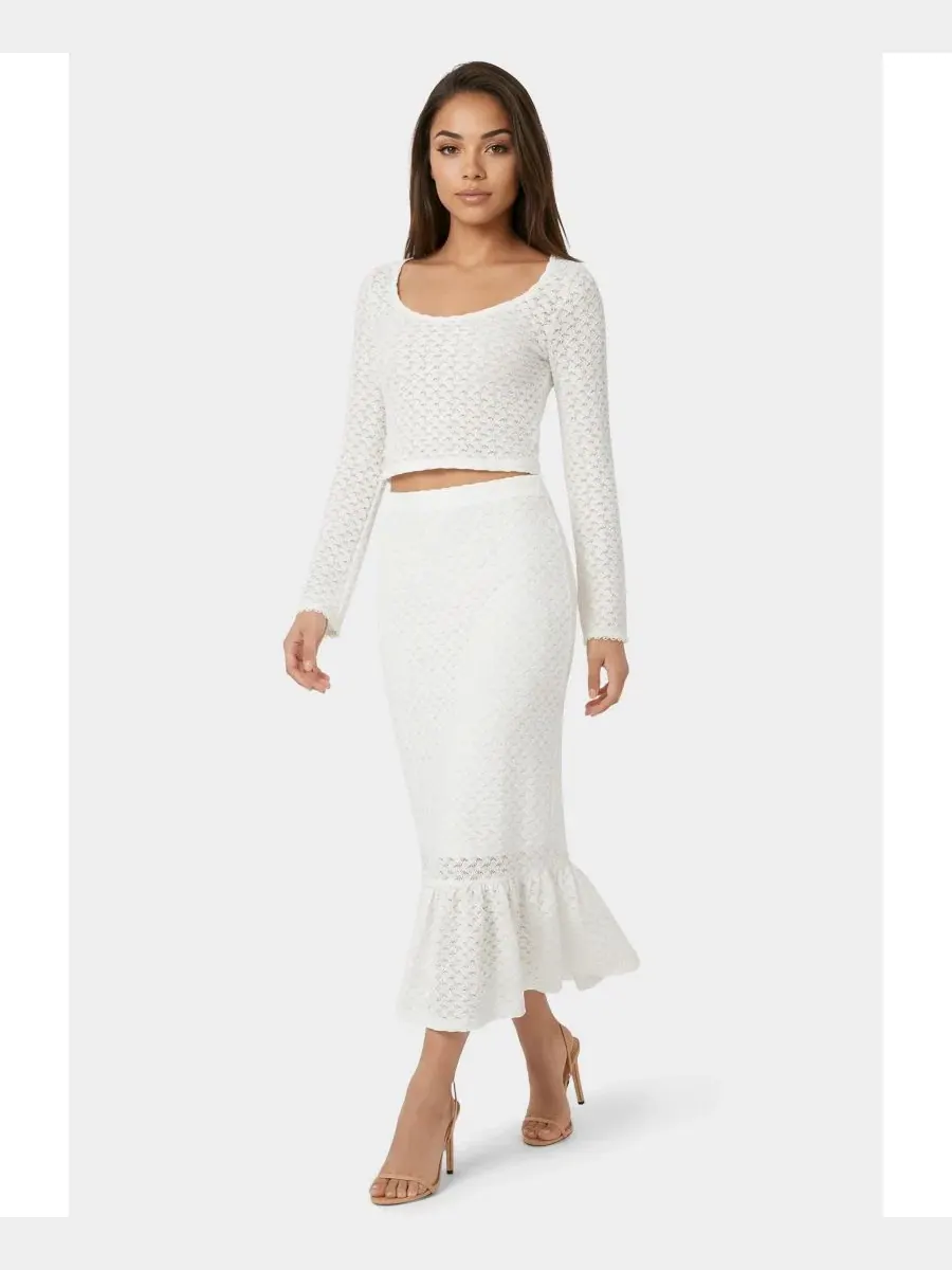 Комплект из топа кроп и юбки с воланами, модель Crochet Top Tiered Skirt Set Bebe