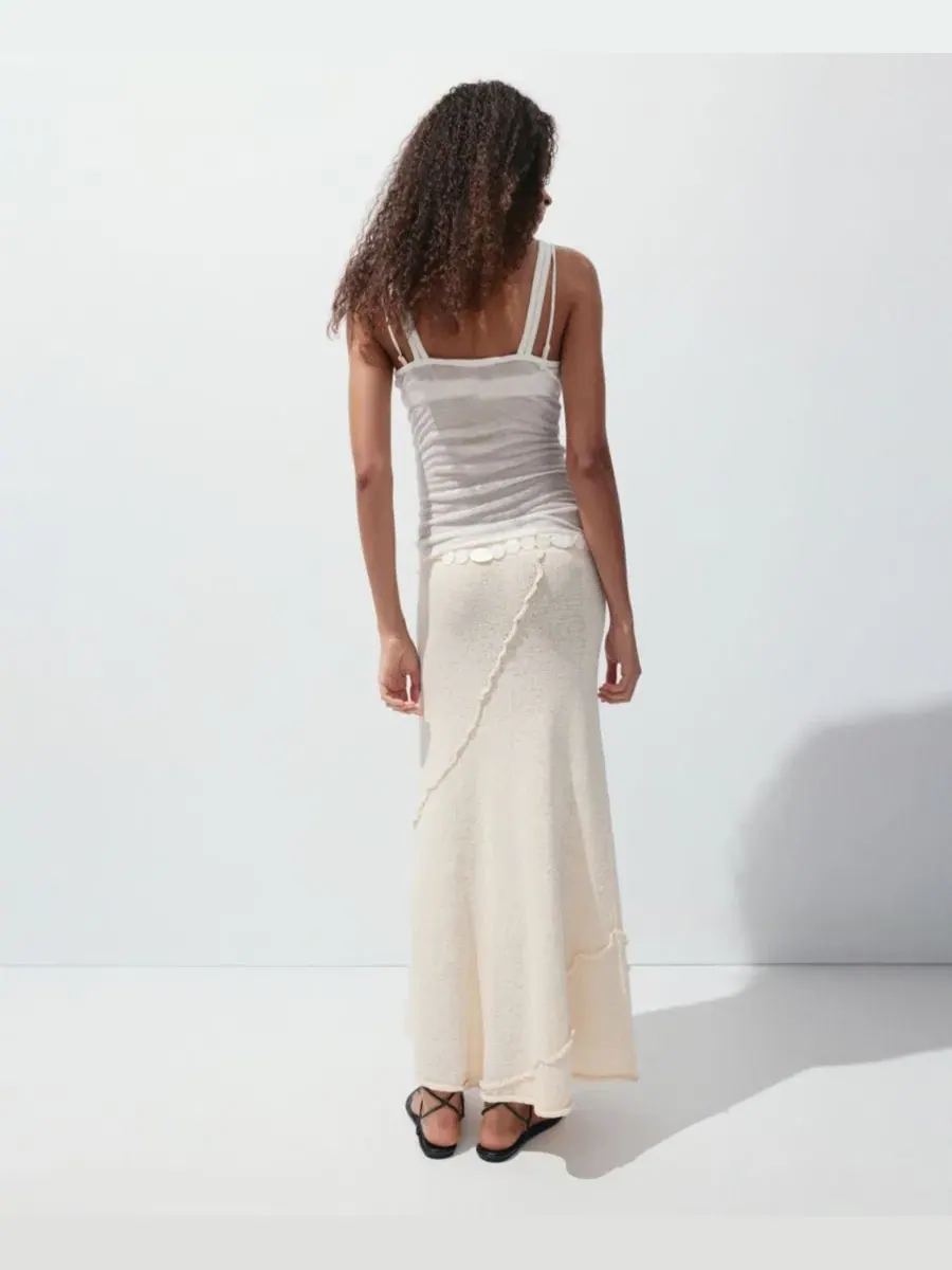 Юбка-миди с волнистой строчкой Midi Skirt Wavy Stitching Detail MANGO — изображение 5 из 6, светлый коричневый
