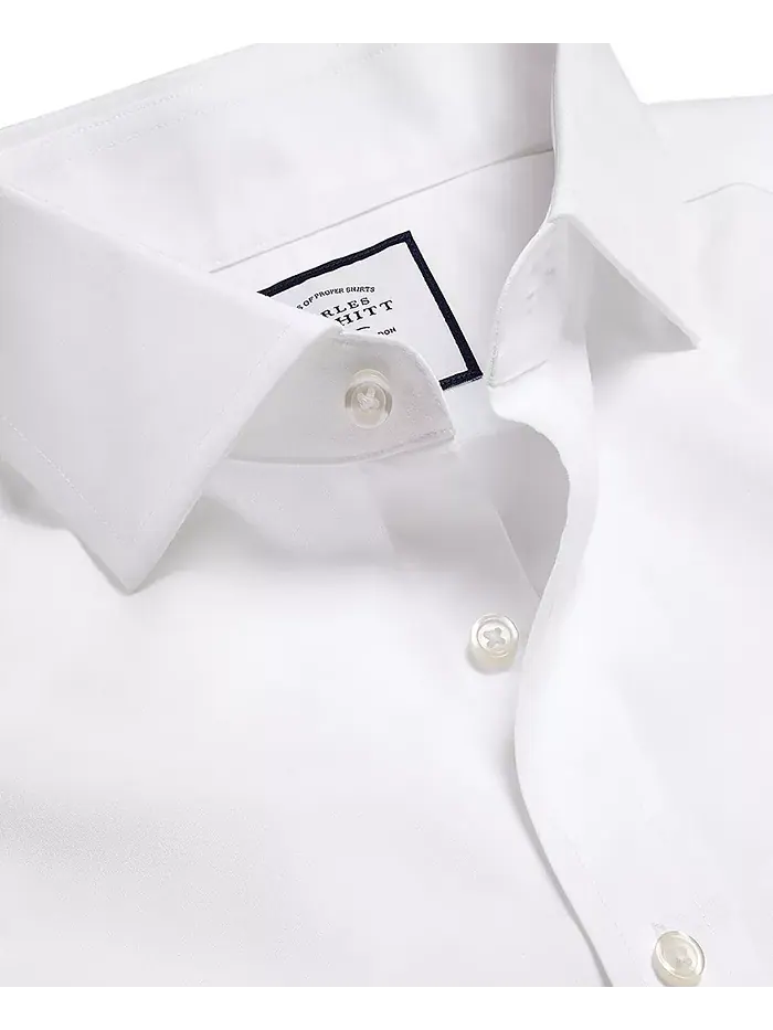 Мужская классическая рубашка Slim-Fit из поплина Charles Tyrwhitt — изображение 3 из 4, белый