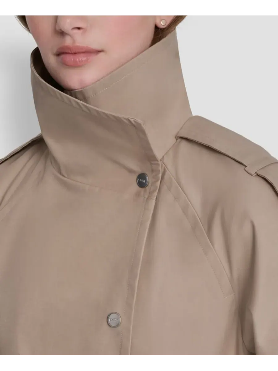 Женский длинный тренч с поясом и воротником-стойкой DKNY — изображение 4 из 5, хаки