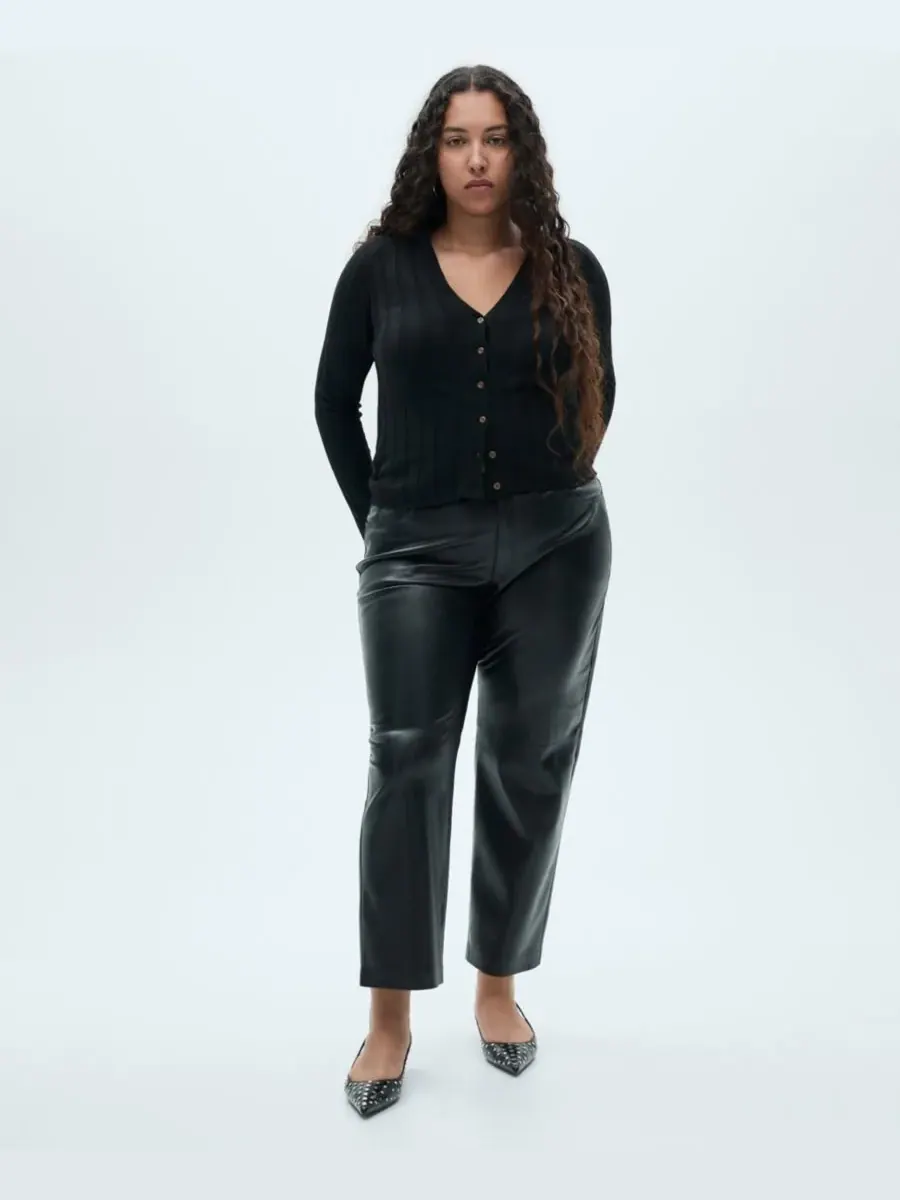 Женские прямые брюки с отделкой под кожу MANGO — изображение 4 из 9, черный