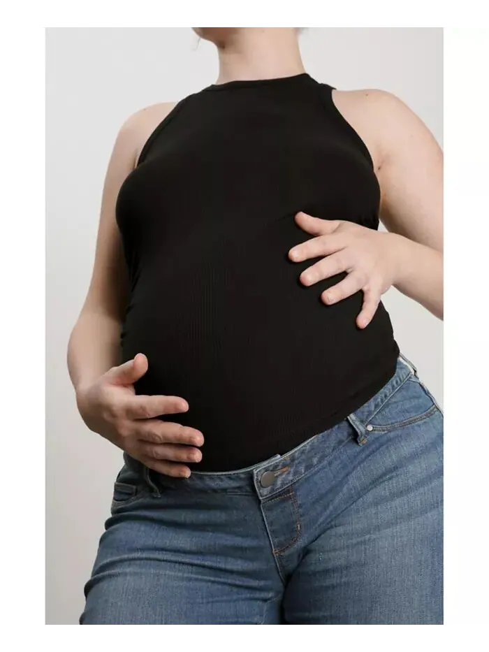 Женский топ для беременных The Tank Racerback NOM Maternity — изображение 2 из 7, черный