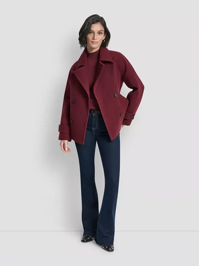 Женское короткое двубортное пальто с воротником DKNY — изображение 4 из 8, бордо