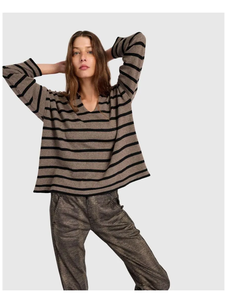 Женский свитер с воротником Surfside Alembika, Latte stripes — изображение 1 из 6