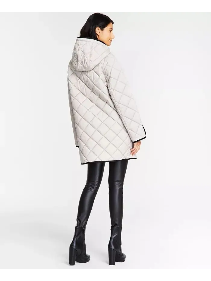 Женское стеганое пальто с капюшоном и застежкой-молнией DKNY — изображение 2 из 4, пар