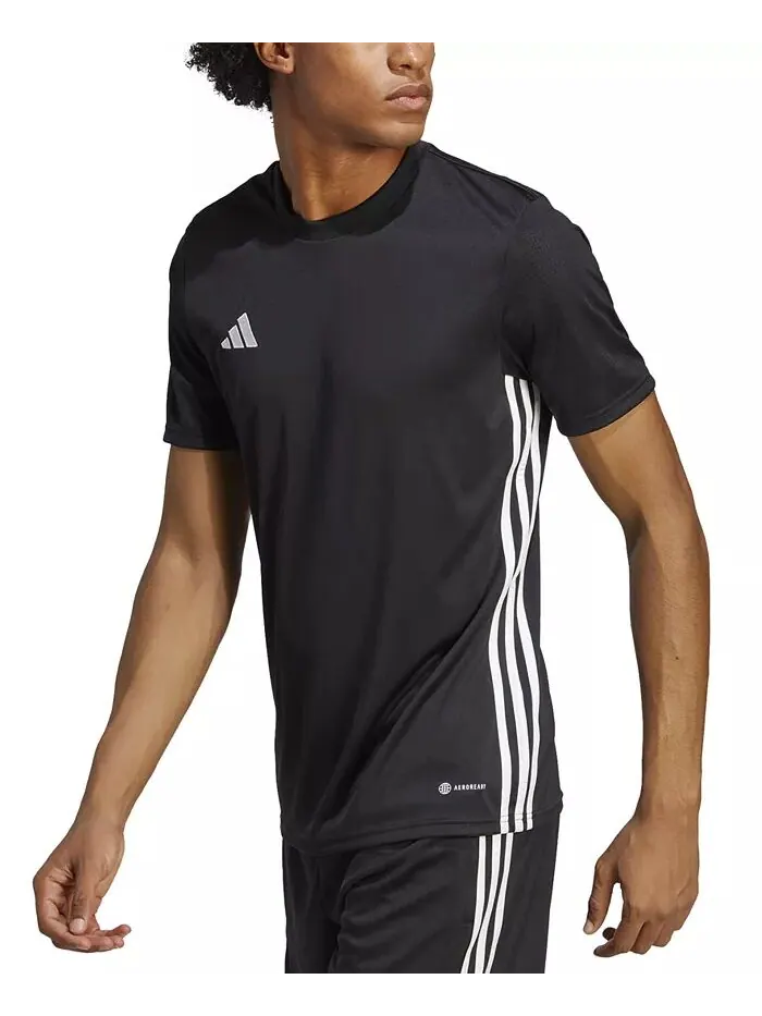 Футболка мужская Tabela 23 Slim-Fit Performance adidas — изображение 1 из 6, черный/белый