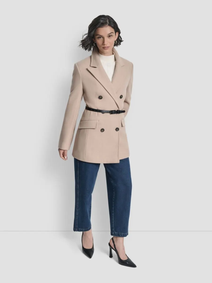 Женское короткое двубортное пальто с поясом DKNY — изображение 3 из 9, коричневый