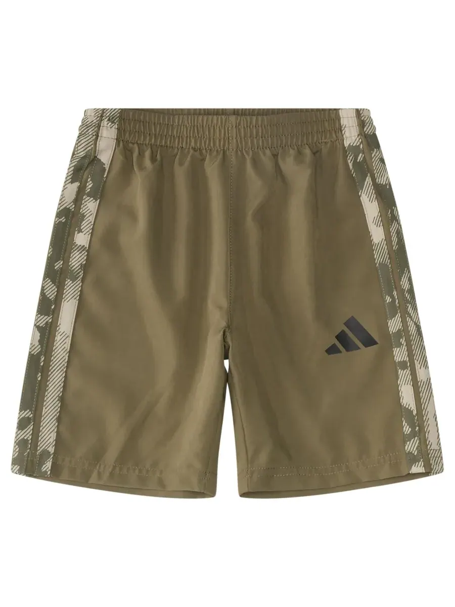 Adidas Детский комплект для мальчика: футболка с коротким рукавом в камуфляжную расцветку с тремя — изображение 4 из 4