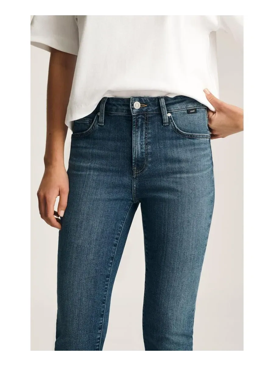 Джинсы boyfriend с заниженной талией Mavi Jeans — изображение 6 из 6, темный синий