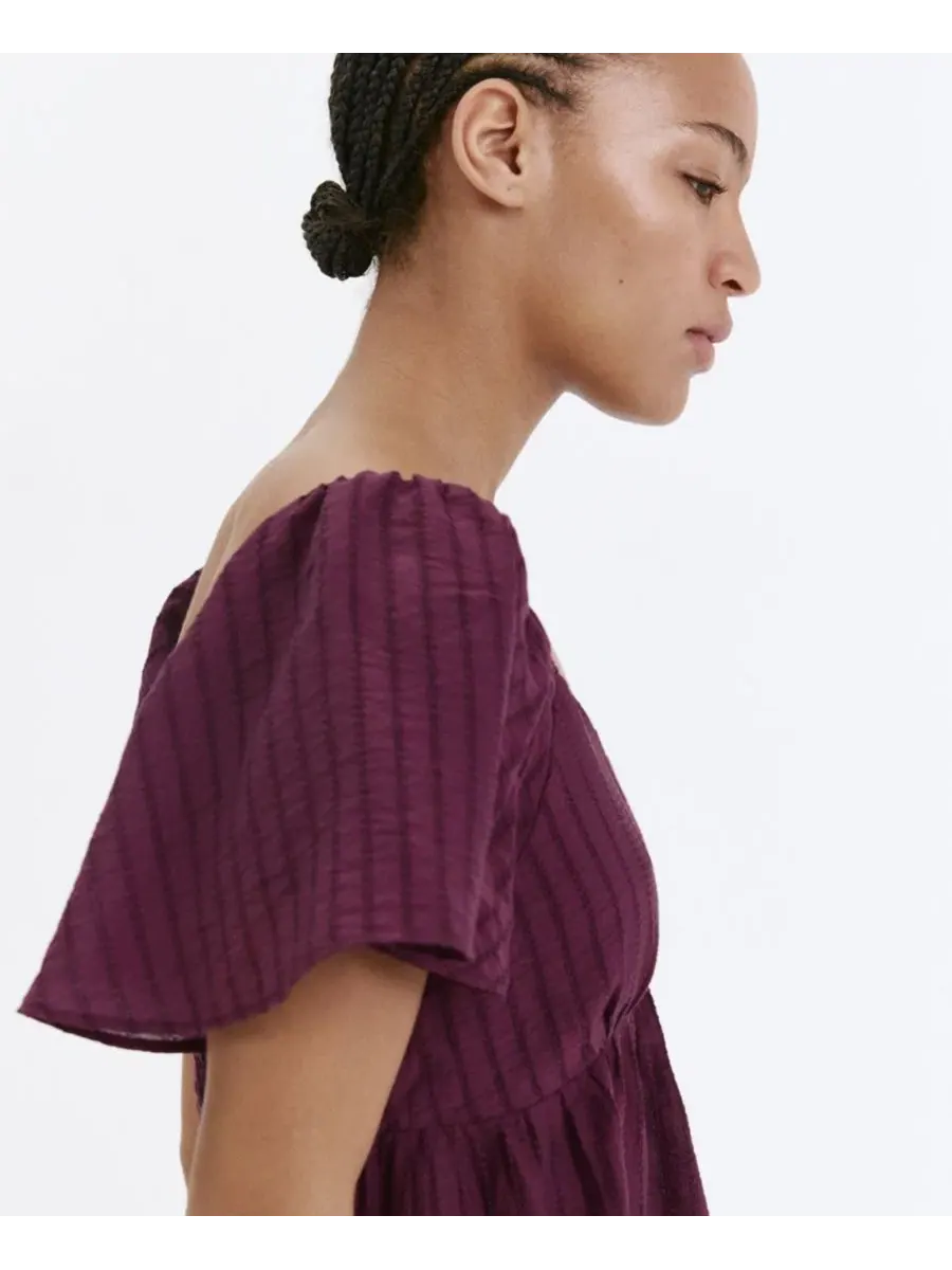 Платье миди с принтом и сборкой сзади, модель Gathered Detail Textured Dress MANGO — изображение 15 из 17, черный