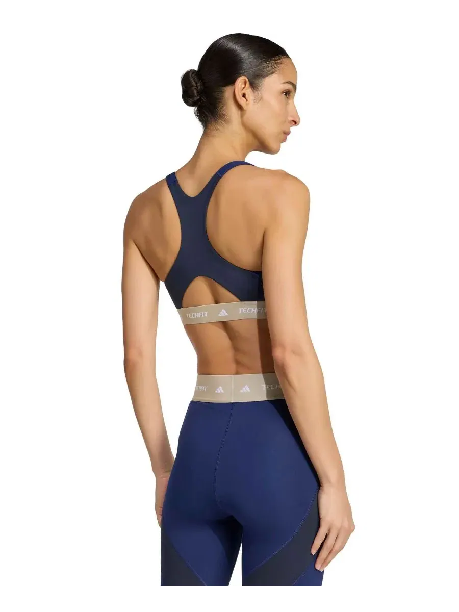 Женский спортивный топ с поддержкой Tech Fit Color Block Medium Support adidas — изображение 5 из 5, темный синий