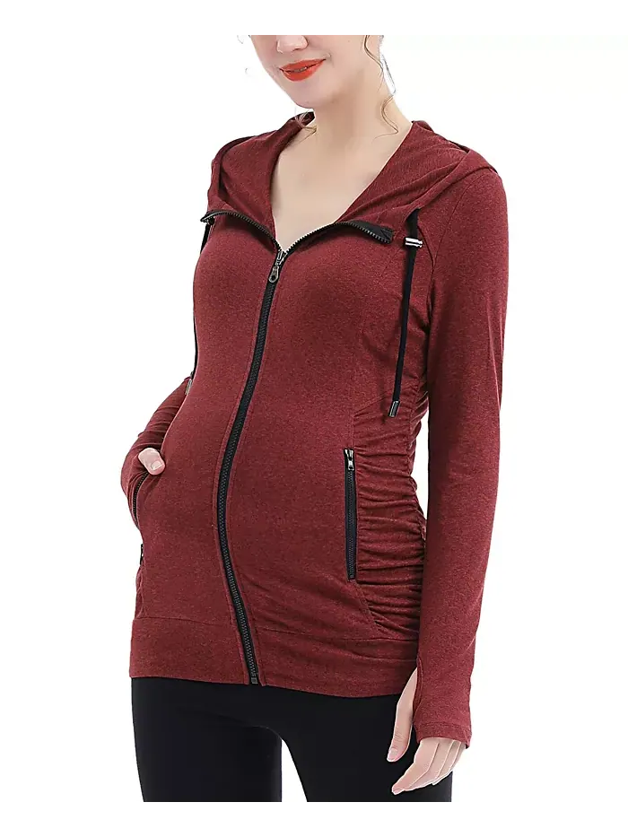 Спортивная куртка Maternity Essential с капюшоном и рюшами kimi + kai — изображение 2 из 3, красный