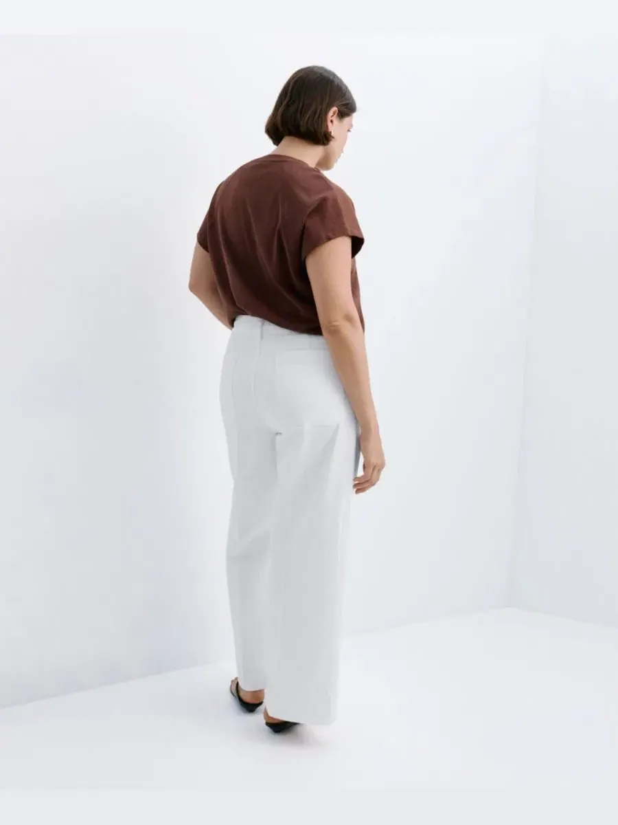 Джинсы с высокой посадкой и широкими штанинами, модель High-Waisted Wide leg Jeans MANGO — изображение 5 из 9, белый