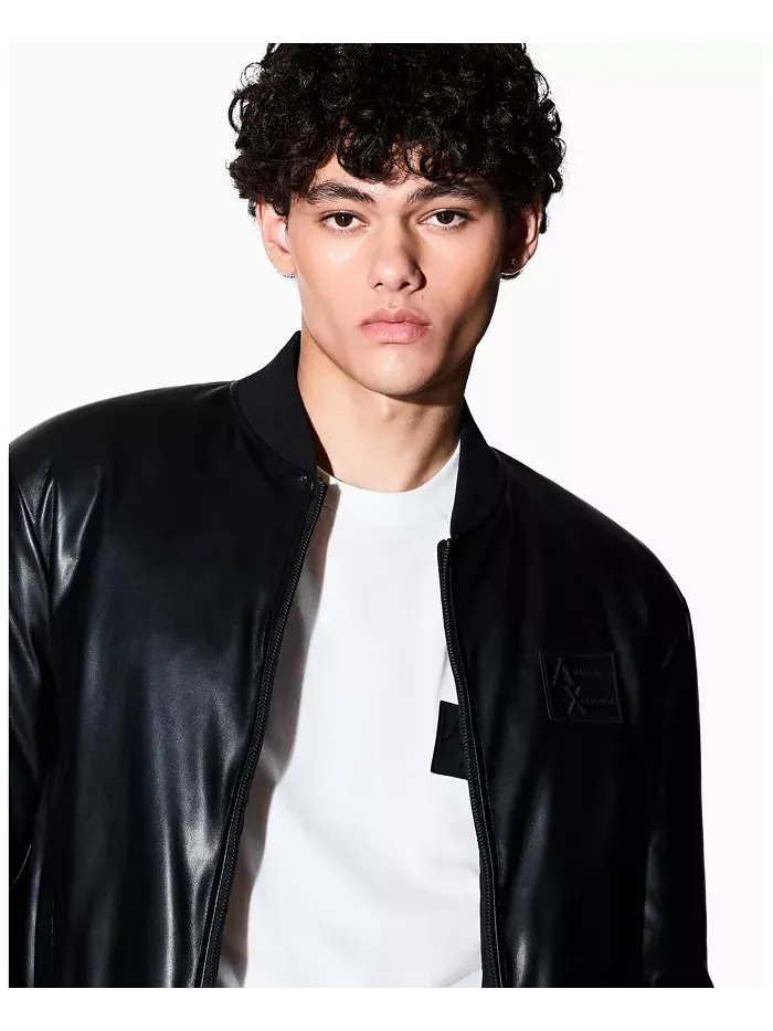 Мужская куртка-бомбер из искусственной кожи A|X Armani Exchange — изображение 4 из 5, черный