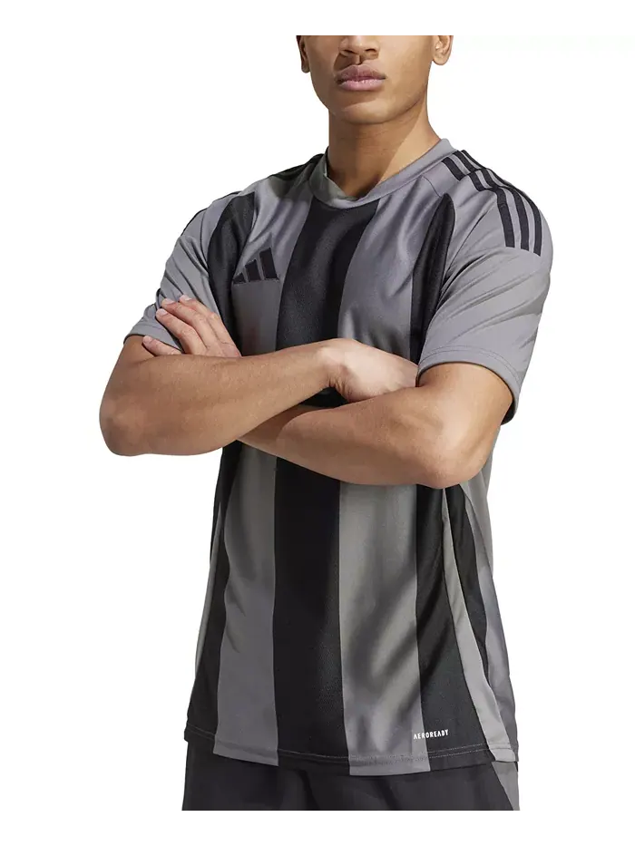 Мужская футболка с полосками и логотипом Jersey adidas — изображение 1 из 4, серый/черный