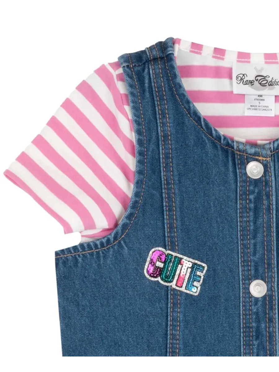 Комплект из футболки с полоской и джинсового сарафана с заплатками, Girls' 2T-6X Striped T-Shirt — изображение 6 из 7, синий