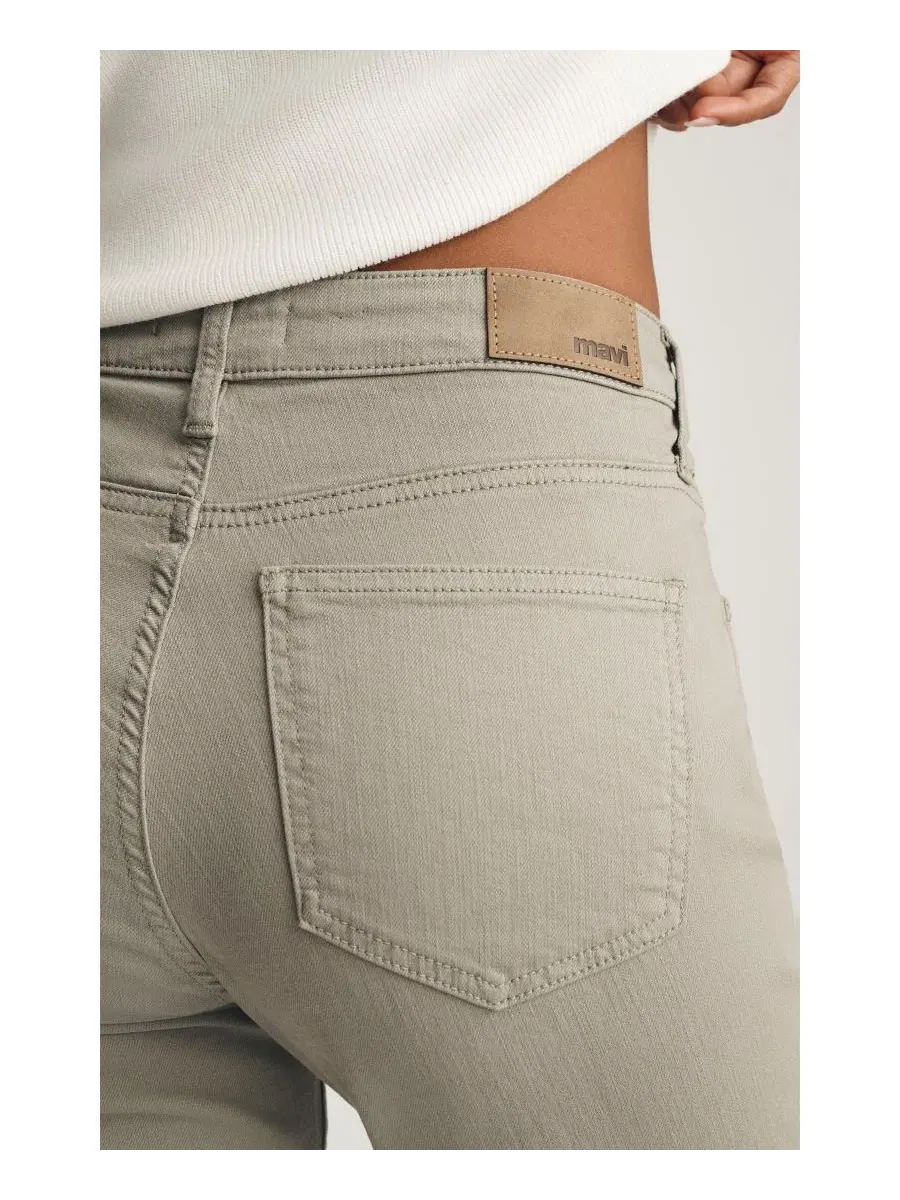 Джинсы женские свободного кроя с зауженным низом Kathleen Mid Rise Boyfriend Desert Sage Flex Blue — изображение 6 из 6