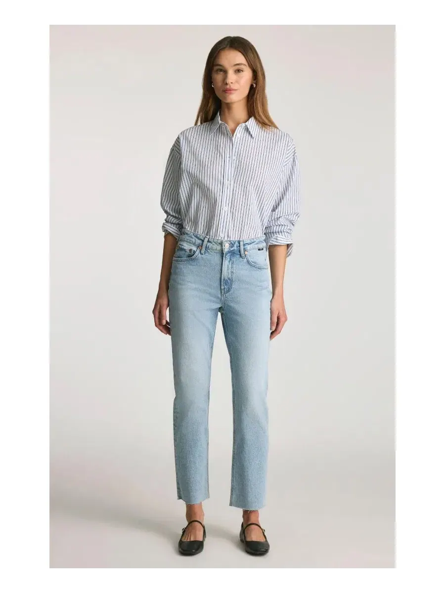 Джинсы прямого кроя с высокой посадкой New York High Rise Straight Leg In Lt Brushed Classic Blue — изображение 4 из 6