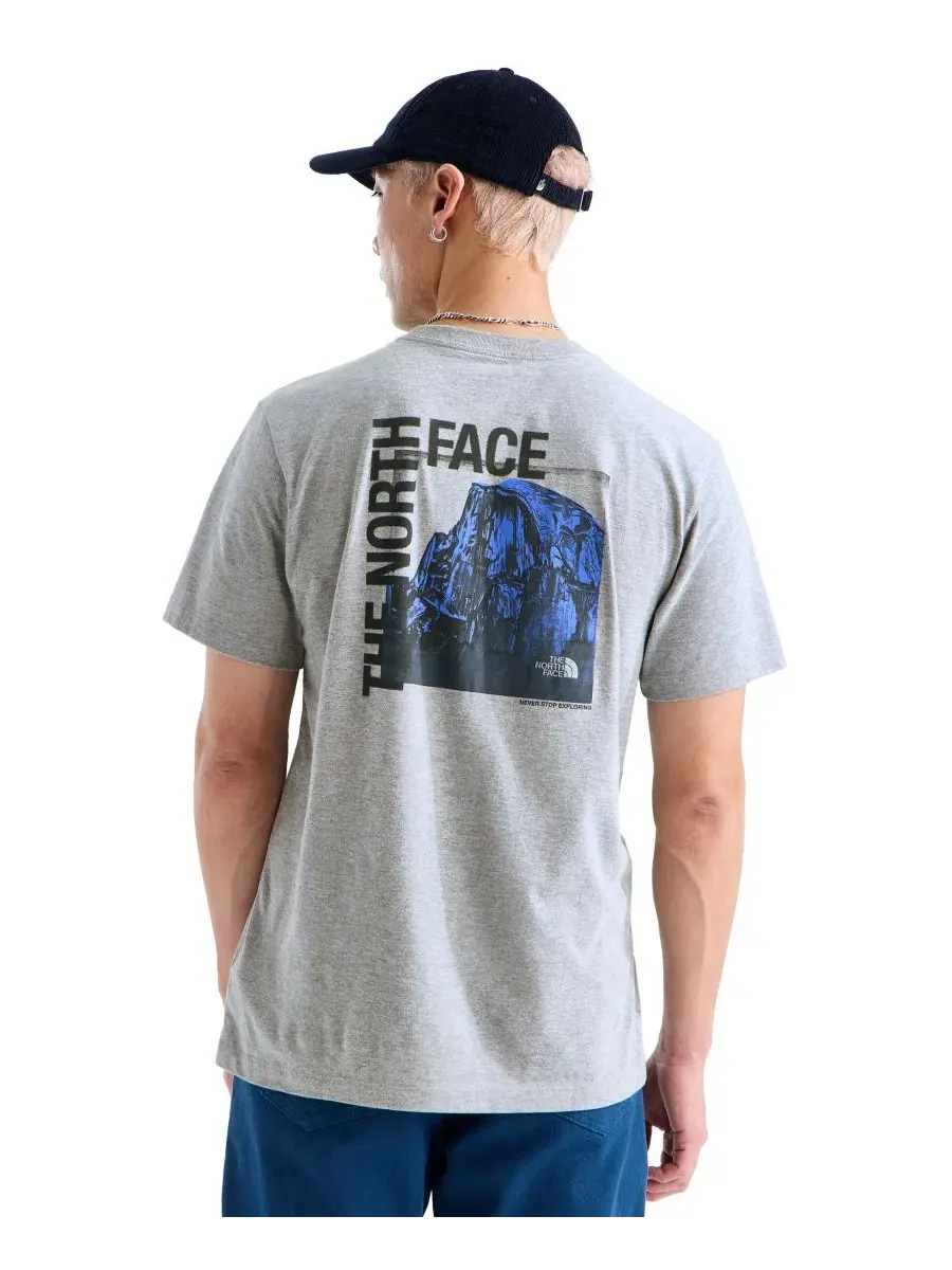 Футболка с графическим принтом Half Dome Photo The North Face — изображение 1 из 3, бледный серый