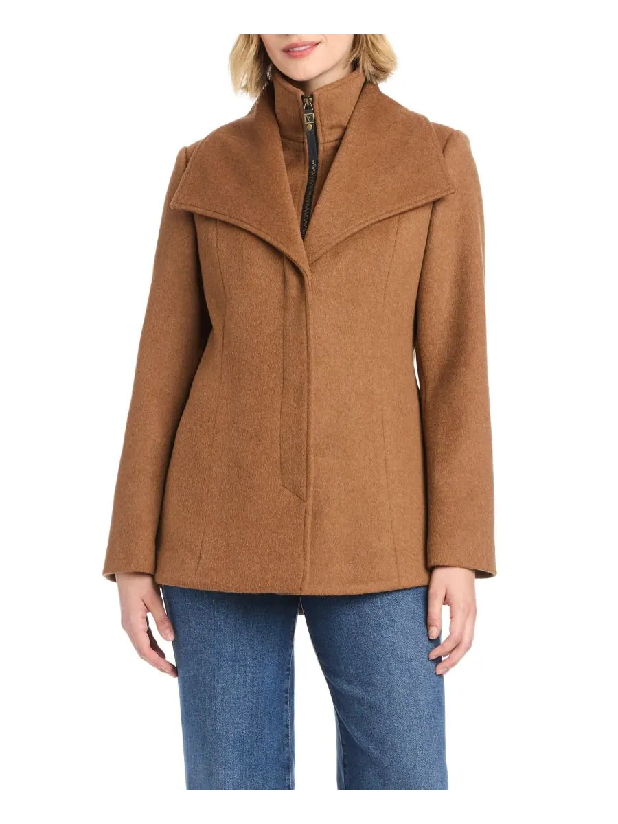 Женское короткое шерстяное пальто с несъемным нагрудником Vince Camuto