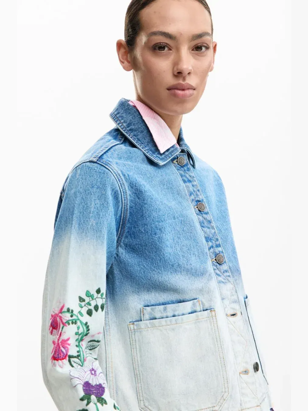 Женская джинсовая куртка с цветами Desigual — изображение 4 из 6, синий