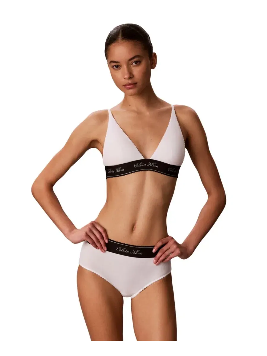 Бюстгальтер треугольной формы без косточек Icon Cotton-Modal Script Calvin Klein — изображение 8 из 10, белый