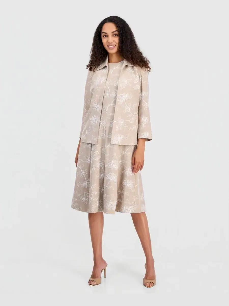 Жакет с вышивкой цветов Boxy Floral Embroidered Kasper — изображение 2 из 9, белый