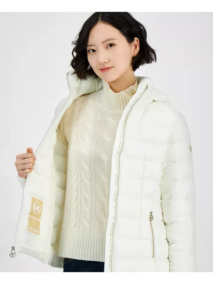 Женская утепленная куртка с капюшоном Packable Puffer на молнии Michael Kors — изображение 3 из 5, кость